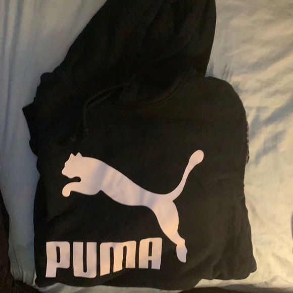 Puma black Sweater - Picture 1 of 3